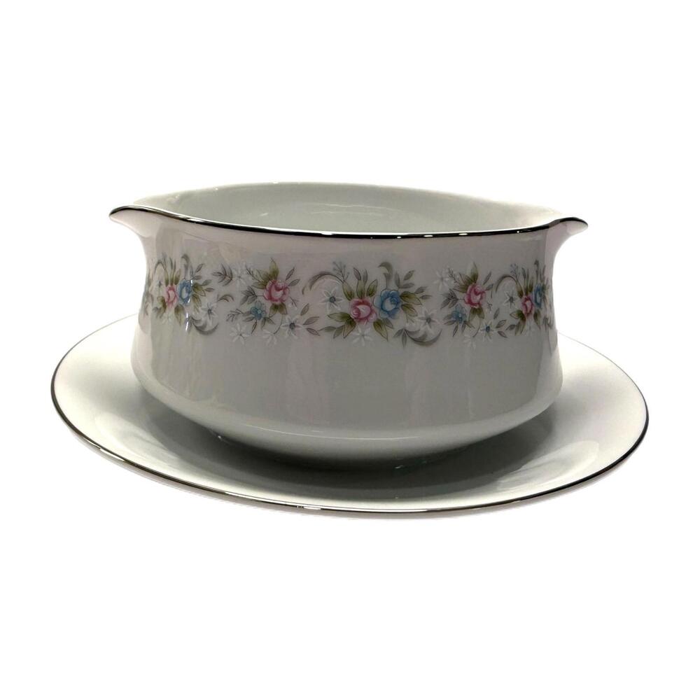 Vintage Royal Gallery Suzanne 3134 Ceramic Gravy Boat with Attached Underplate
